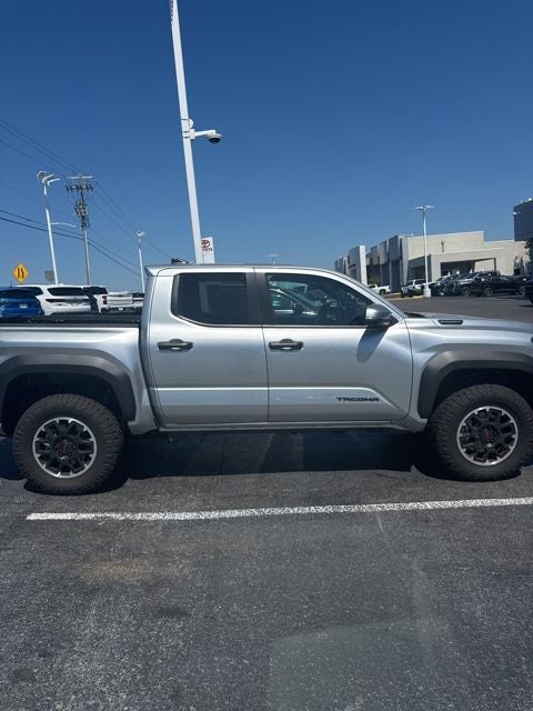 2025 Toyota Tacoma Hybrid TRD Off Road