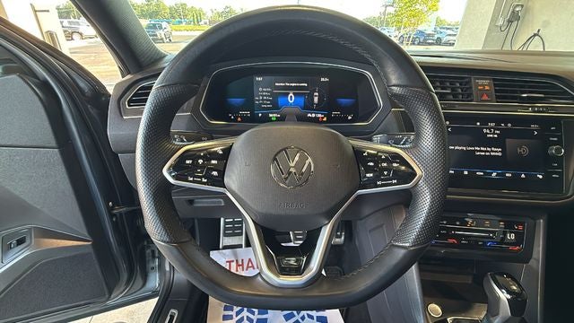 2022 Volkswagen Tiguan 2.0T SE R-Line Black
