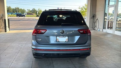 2022 Volkswagen Tiguan 2.0T SE R-Line Black