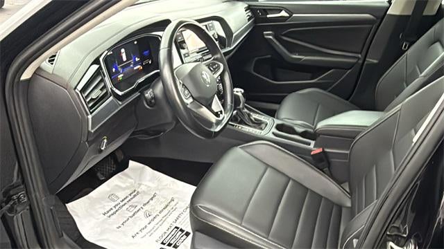 2022 Volkswagen Jetta 1.5T SE