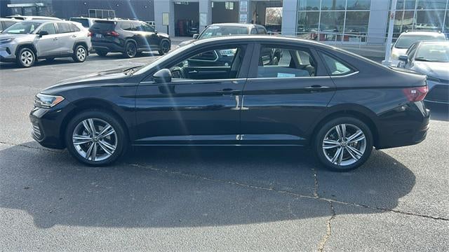 2022 Volkswagen Jetta 1.5T SE