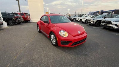 2018 Volkswagen Beetle 2.0T S