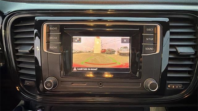 2018 Volkswagen Beetle 2.0T S