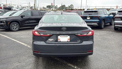 2025 Toyota Camry SE