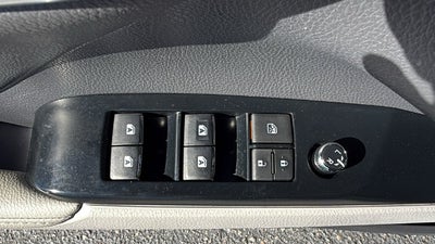 2020 Toyota Camry Hybrid XLE