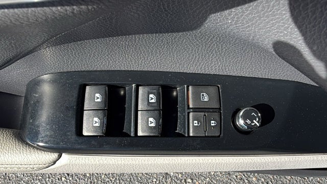 2020 Toyota Camry Hybrid XLE