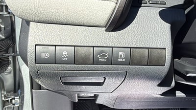 2020 Toyota Camry Hybrid XLE