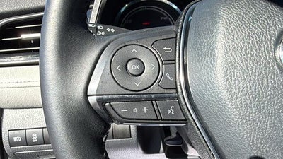 2020 Toyota Camry Hybrid XLE
