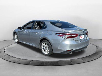 2020 Toyota Camry Hybrid XLE