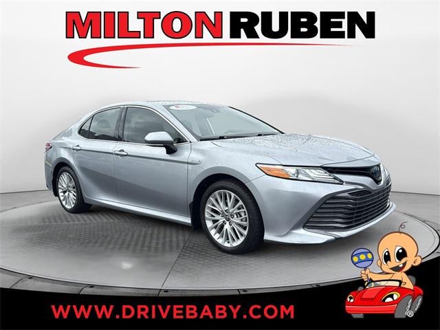 2020 Toyota Camry XLE Hybrid