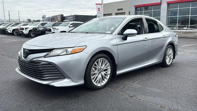 2020 Toyota Camry XLE Hybrid