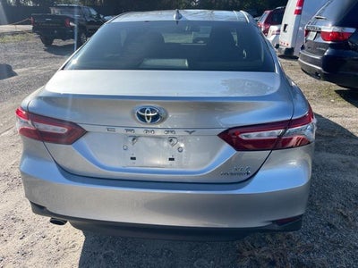 2020 Toyota Camry XLE Hybrid