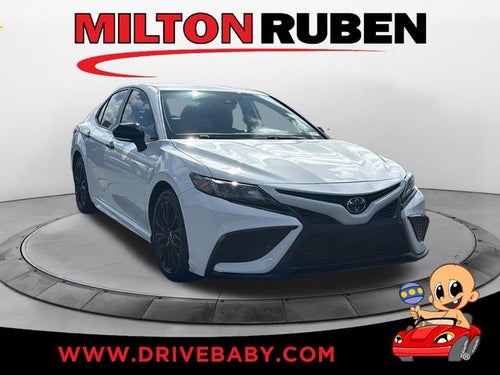 2022 Toyota Camry SE Nightshade Edition