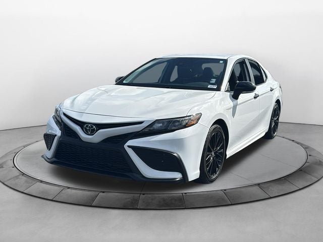 2022 Toyota Camry SE Nightshade Edition