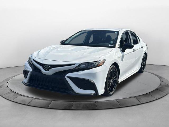 2022 Toyota Camry SE Nightshade Edition