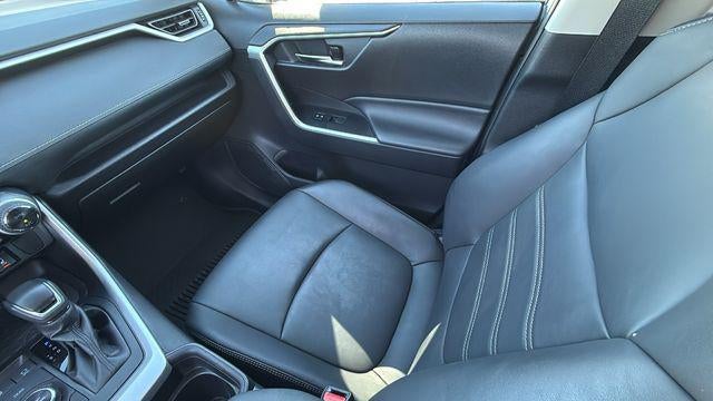 2021 Toyota RAV4 Hybrid XLE Premium