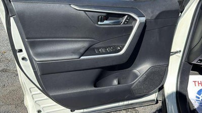 2021 Toyota RAV4 Hybrid XLE Premium