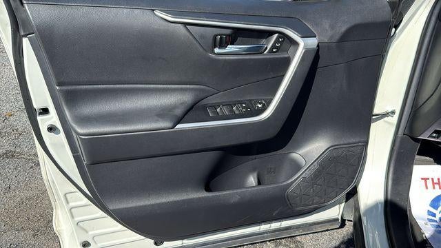 2021 Toyota RAV4 Hybrid XLE Premium