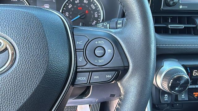 2021 Toyota RAV4 Hybrid XLE Premium