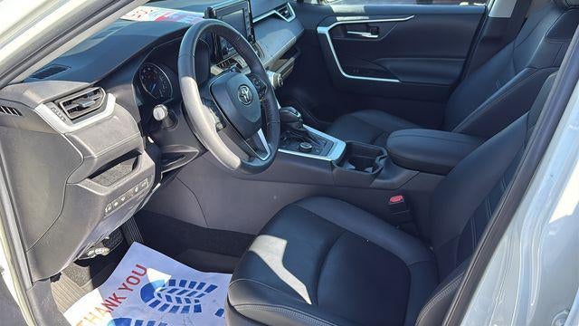 2021 Toyota RAV4 Hybrid XLE Premium