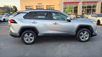 2023 Toyota RAV4 Hybrid XLE