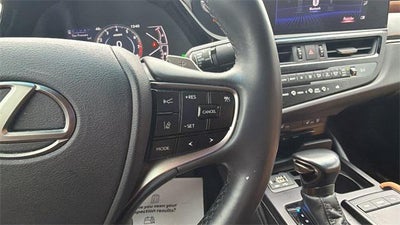2022 Lexus ES ES 250