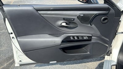 2024 Lexus ES 350 Ultra Luxury