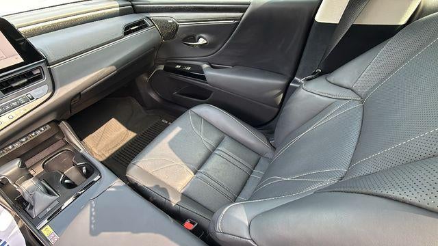 2024 Lexus ES 350 Ultra Luxury