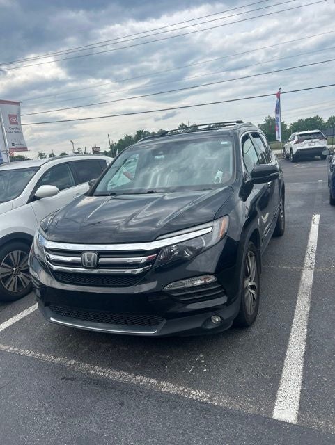 2018 Honda Pilot 2WD Touring's photo