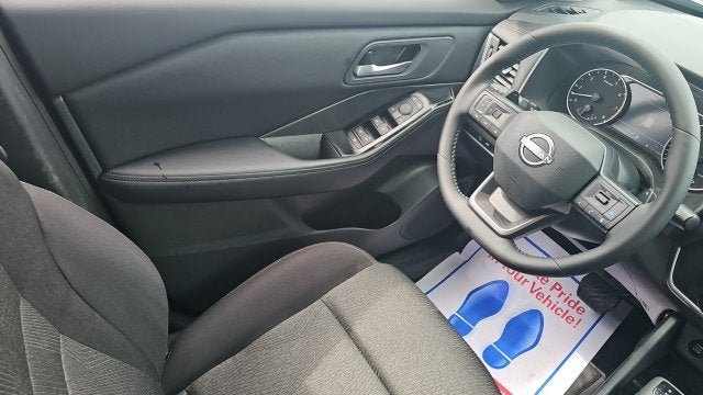 2025 Nissan Rogue SV FWD
