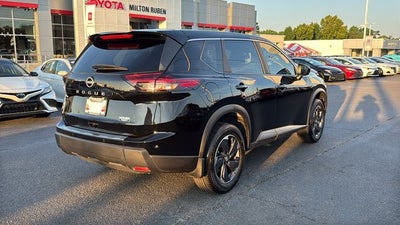 2025 Nissan Rogue SV FWD
