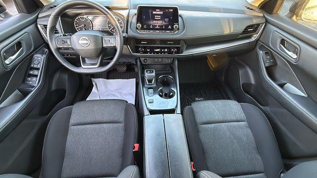 2025 Nissan Rogue SV FWD