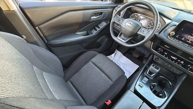 2025 Nissan Rogue SV FWD