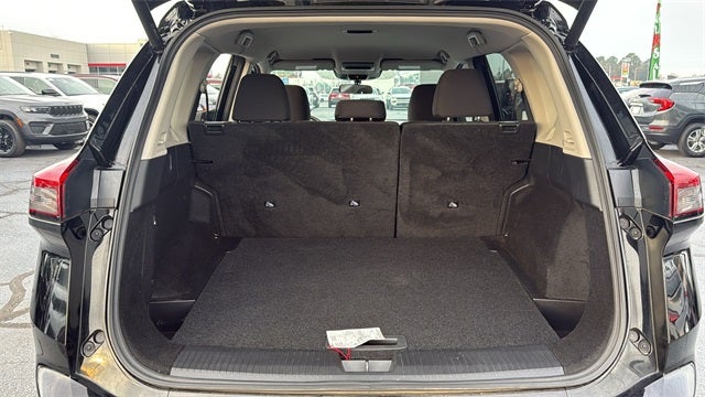 2025 Nissan Rogue SV FWD