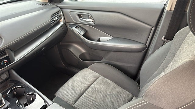 2025 Nissan Rogue SV FWD