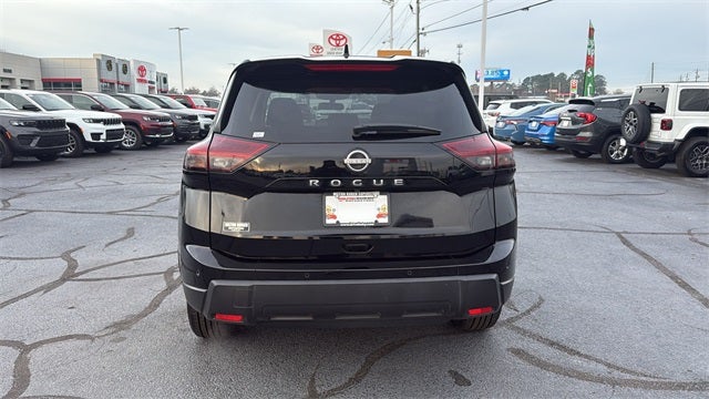 2025 Nissan Rogue SV FWD