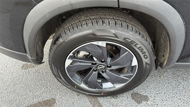 2025 Nissan Rogue SV FWD