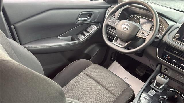 2025 Nissan Rogue SV FWD