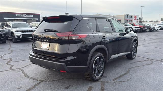 2025 Nissan Rogue SV FWD