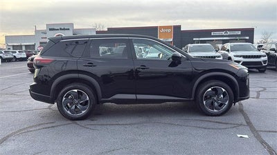 2025 Nissan Rogue SV FWD