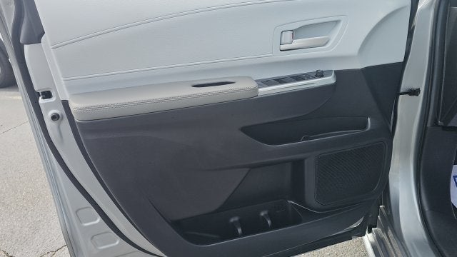 2025 Toyota Sienna LE 8 Passenger