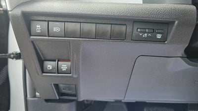 2025 Toyota Sienna LE 8 Passenger