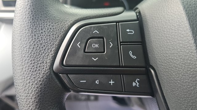 2025 Toyota Sienna LE 8 Passenger