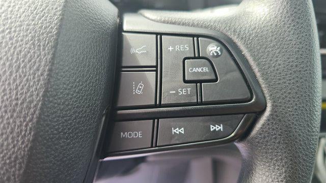 2025 Toyota Sienna LE 8 Passenger