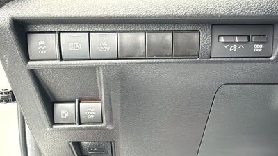 2024 Toyota Sienna XSE 7 Passenger