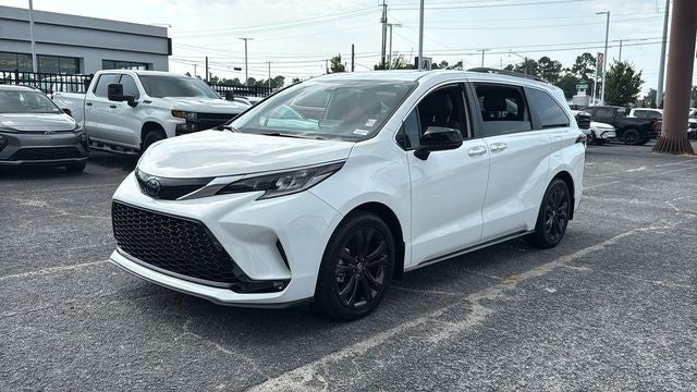 2024 Toyota Sienna XSE 7 Passenger