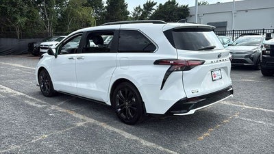 2024 Toyota Sienna XSE 7 Passenger