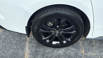 2024 Toyota Sienna XSE 7 Passenger