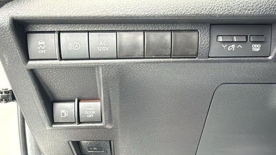 2024 Toyota Sienna XSE 7 Passenger