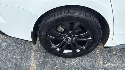 2024 Toyota Sienna XSE 7 Passenger